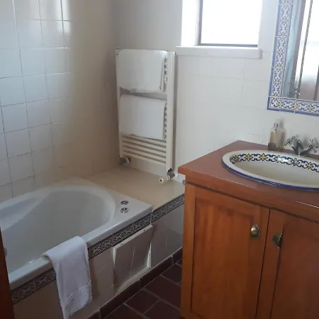 Casa Adega Do Mosteiro - Turismo Rural Guest house *