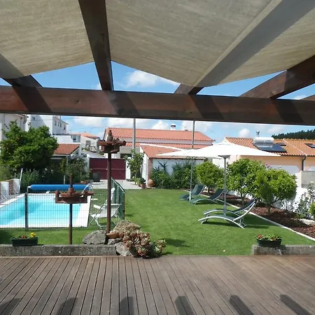 Guest house Casa Adega Do Mosteiro - Turismo Rural