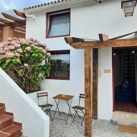 Casa Adega Do Mosteiro - Gæstehus