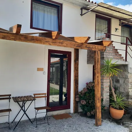 Casa Adega Do Mosteiro - Gæstehus Caldas Da Rainha
